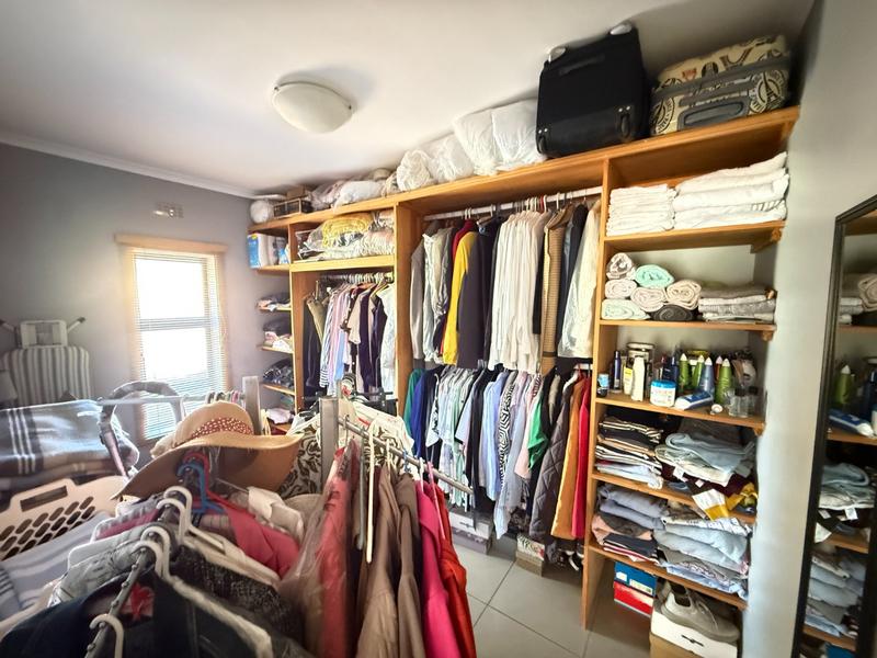 3 Bedroom Property for Sale in Die Wingerd Western Cape